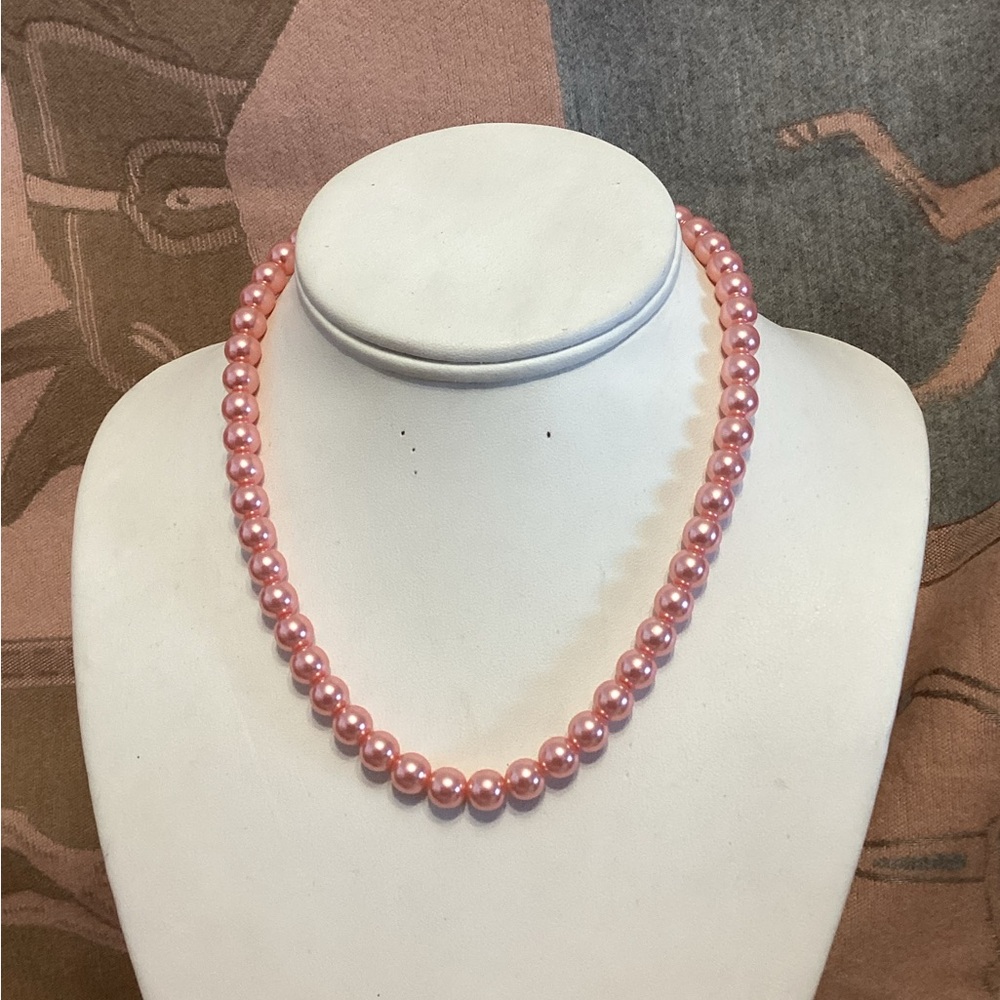 NECKLACES - Picture 7 of 15